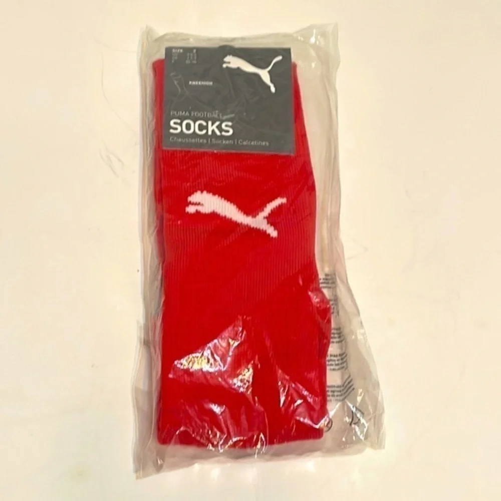 Puma Football Socks Red White Kneehigh Team Liga padded ankle Socks Sz 3 (5-6)